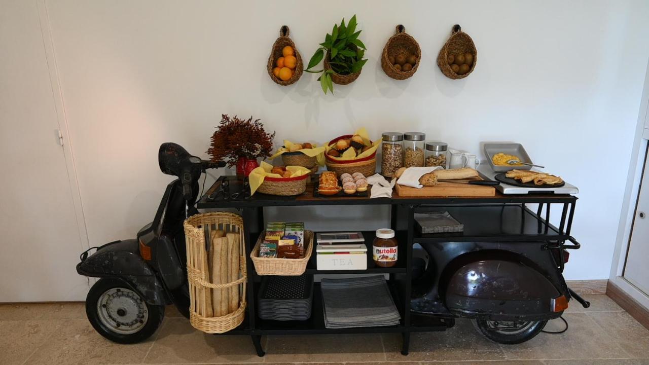 Mas De Capelou Acomodação com café da manhã Avinhão Exterior foto